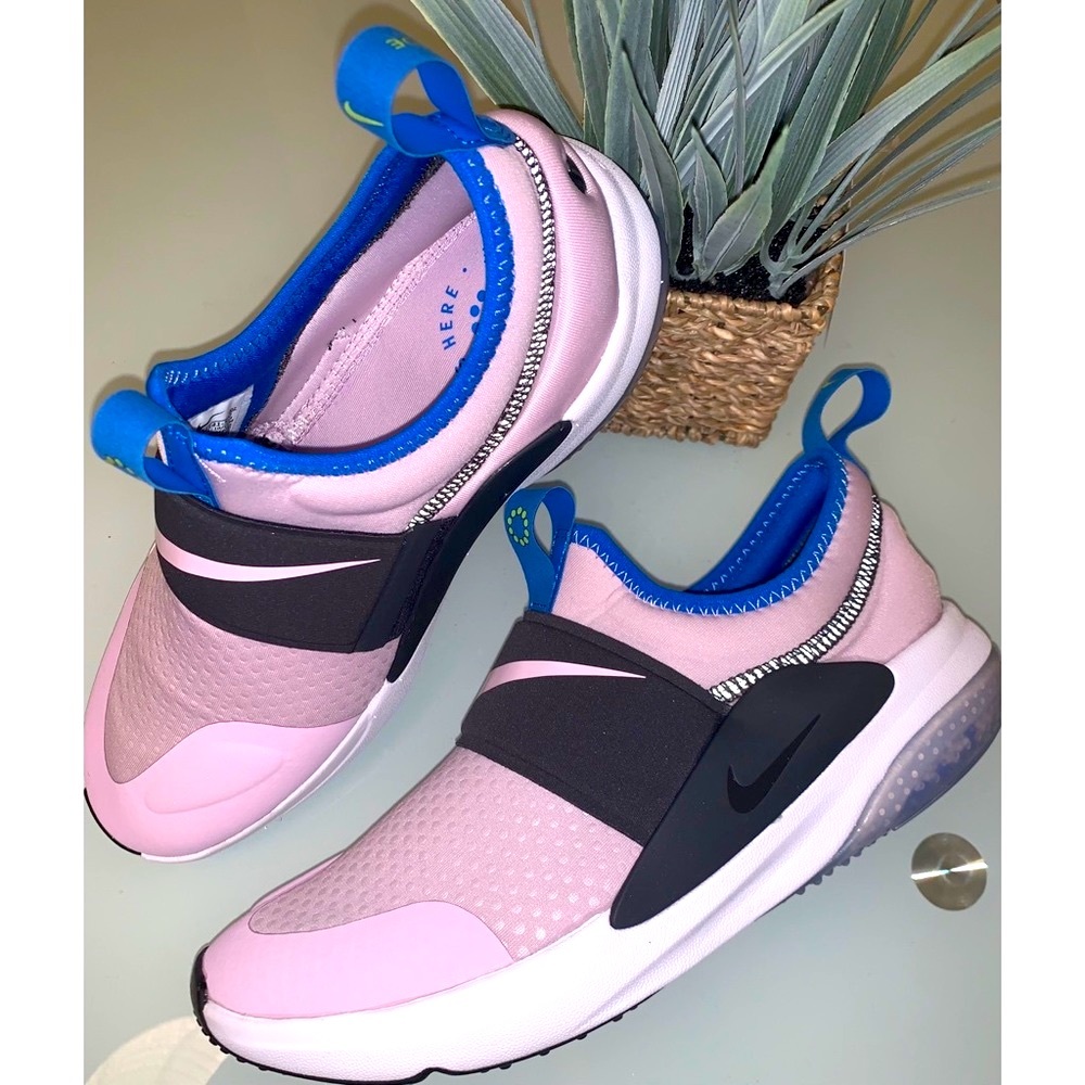 NWB Nike Joyride Nova Sneakers